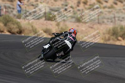 media/Apr-19-2025-AHRMA (Sat) [[3d98ca3309]]/Race/Group 8/Turn 4 part 2/